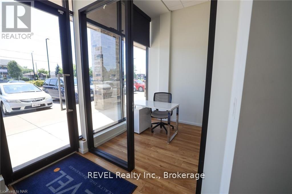 3 - 8685 Lundys Lane, Niagara Falls, Ontario  L2H 1H4 - Photo 8 - X12448130