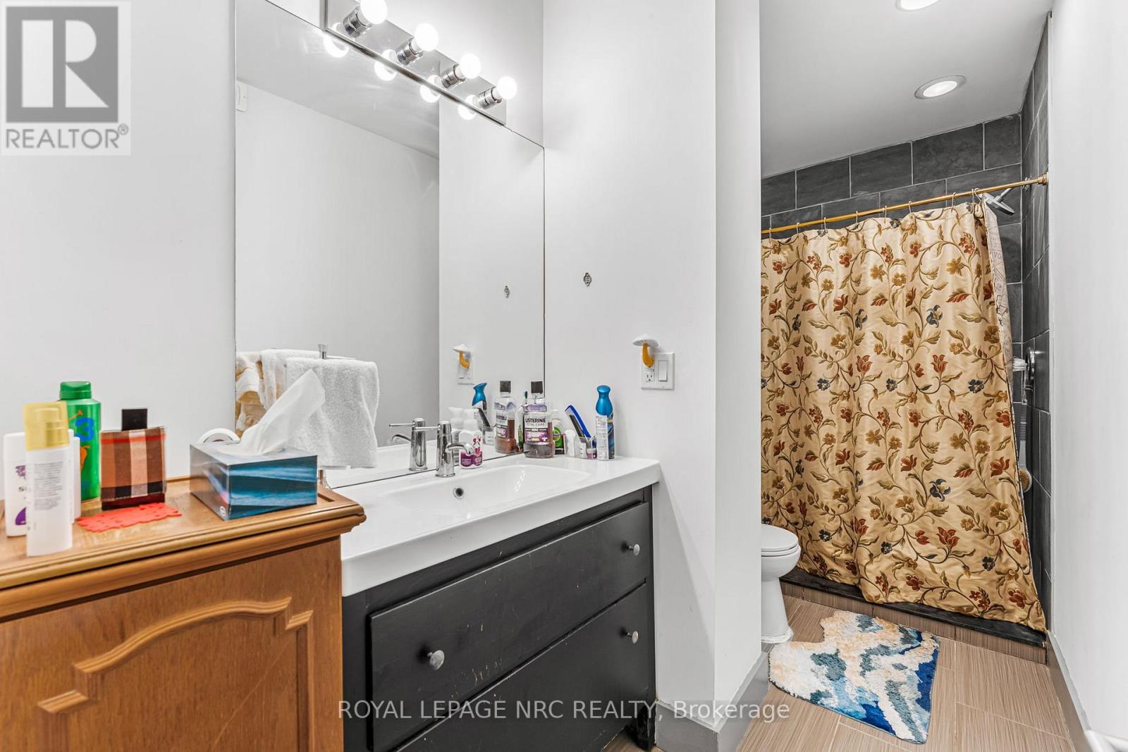 888 Edgemere Road, Fort Erie, Ontario  L2A 1A8 - Photo 32 - X12448663