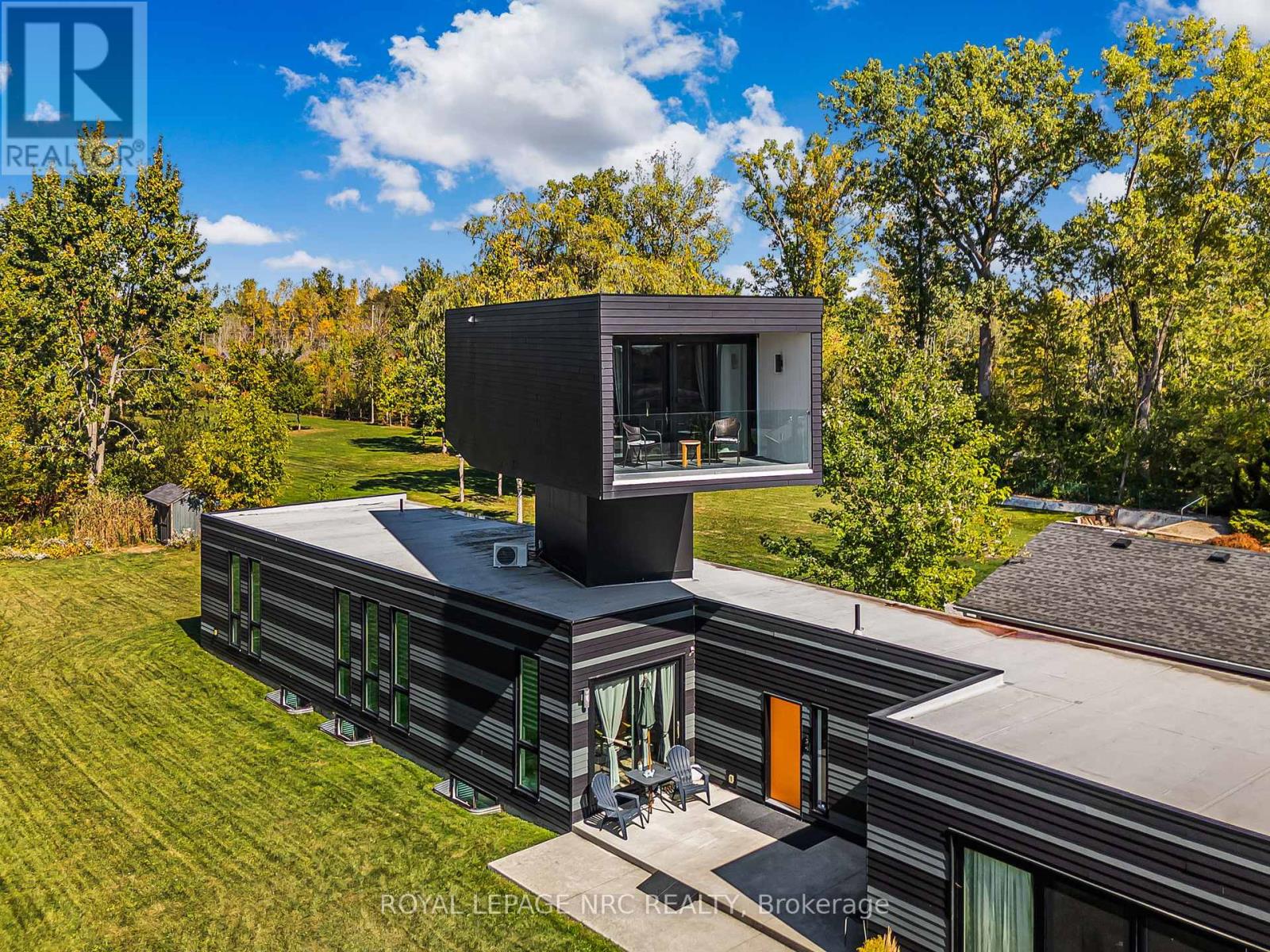 888 Edgemere Road, Fort Erie, Ontario  L2A 1A8 - Photo 46 - X12448663