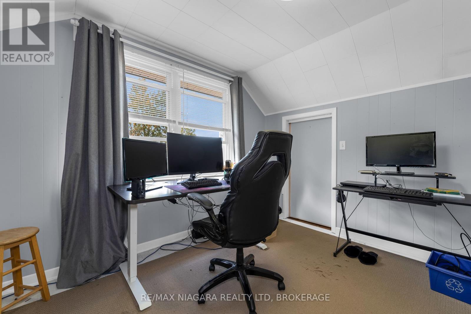 351 Crescent Road W, Fort Erie, Ontario  L2A 4P4 - Photo 24 - X12448845