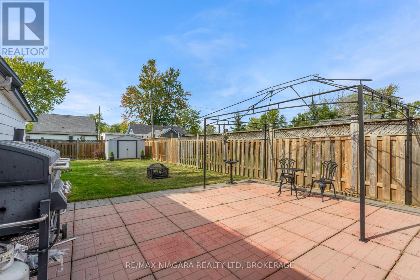 351 Crescent Road W, Fort Erie, Ontario  L2A 4P4 - Photo 27 - X12448845