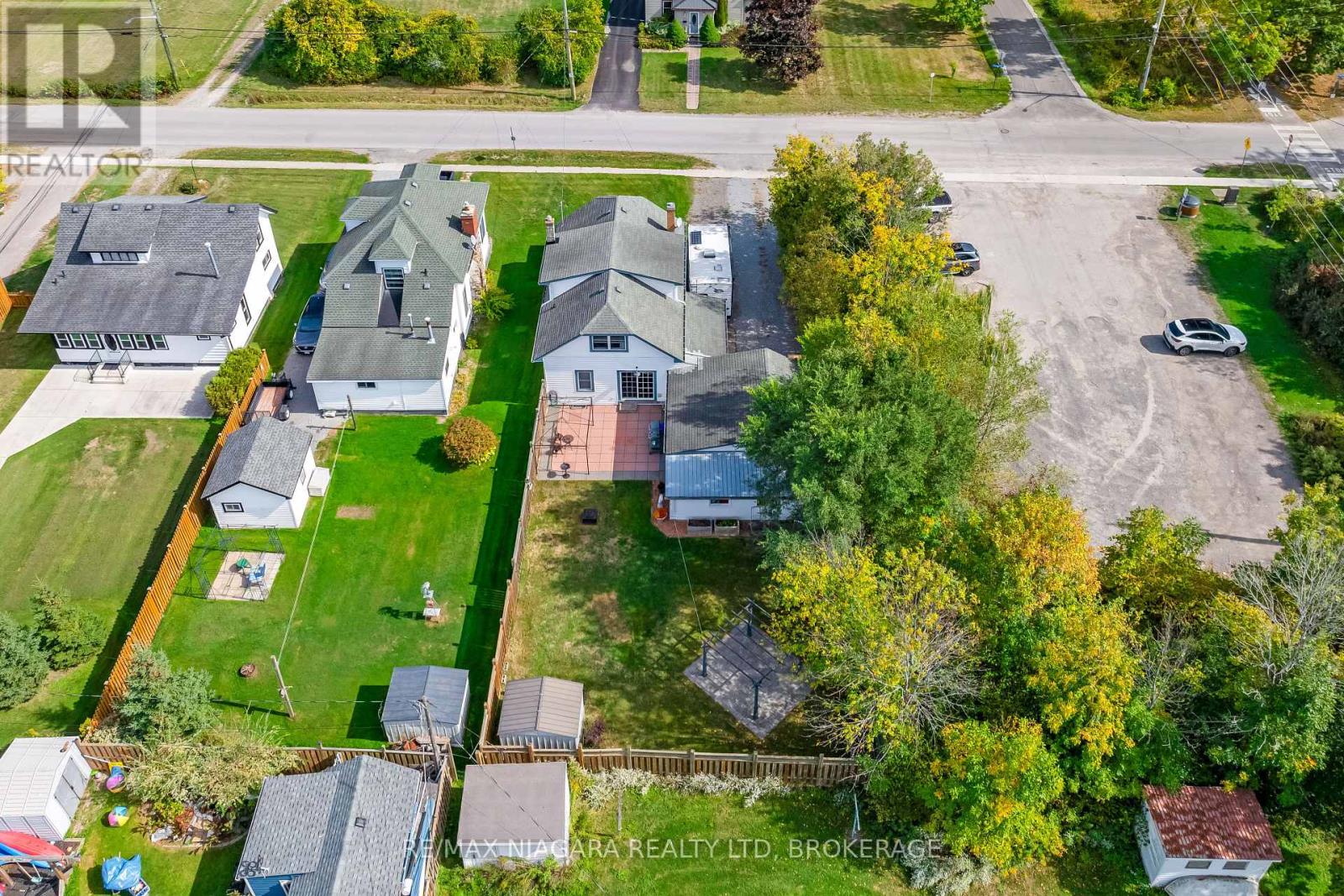 351 Crescent Road W, Fort Erie, Ontario  L2A 4P4 - Photo 36 - X12448845