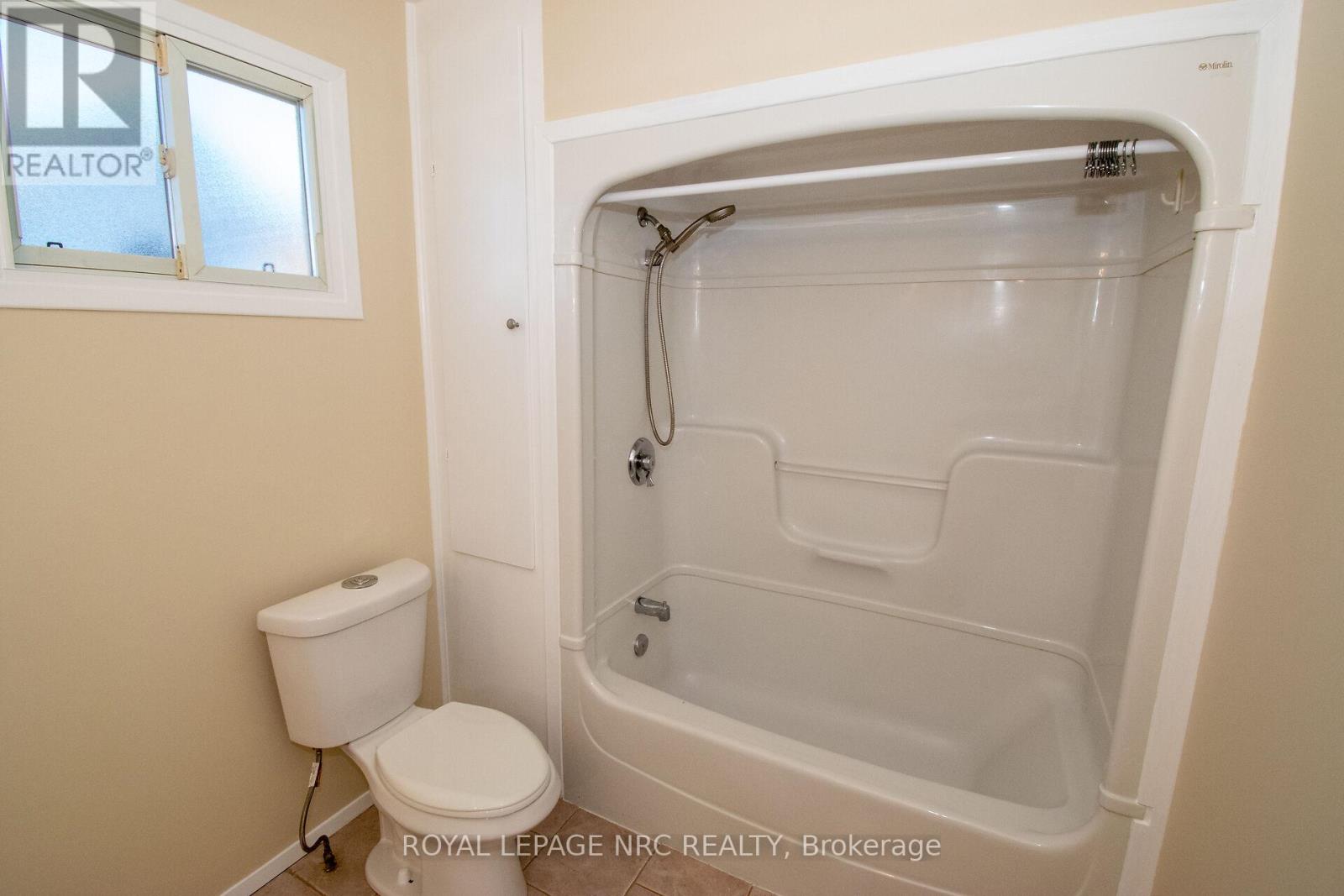 6561 Bellevue Street, Niagara Falls, Ontario  L2E 1Y9 - Photo 32 - X12448881