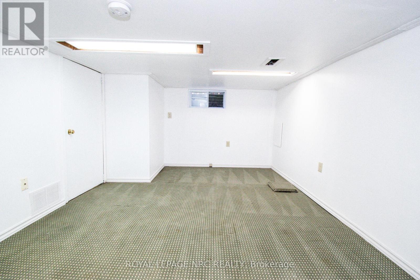 6561 Bellevue Street, Niagara Falls, Ontario  L2E 1Y9 - Photo 36 - X12448881