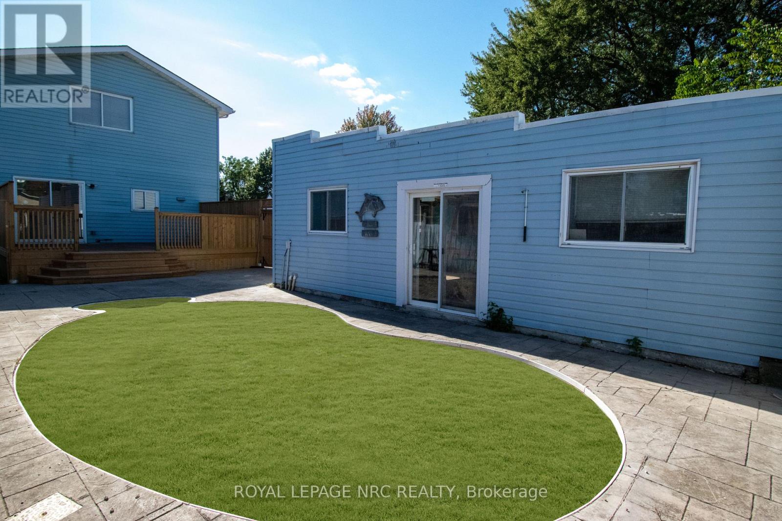 6561 Bellevue Street, Niagara Falls, Ontario  L2E 1Y9 - Photo 6 - X12448881