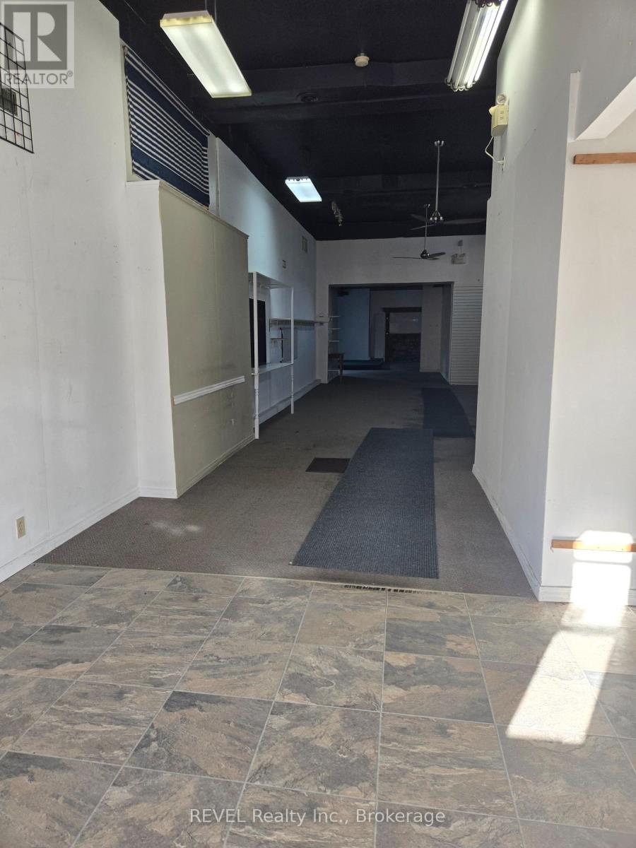 75 Manitoba Street, Bracebridge, Ontario  P1L 2B2 - Photo 6 - X12449619