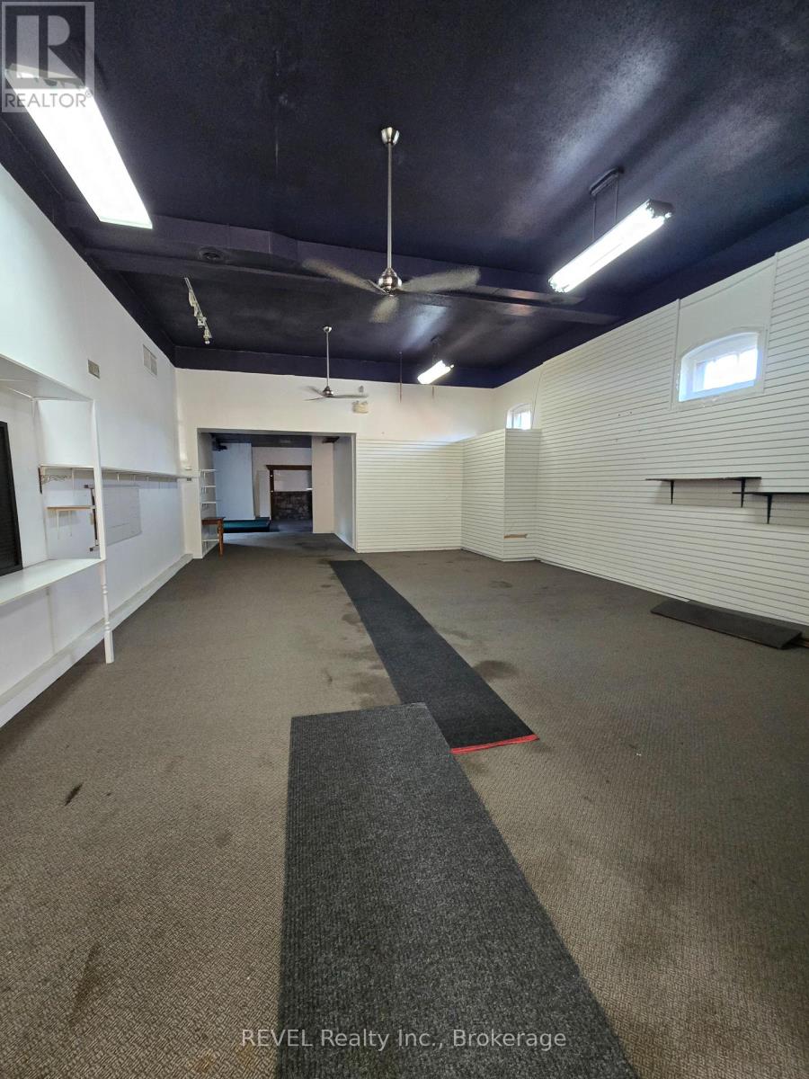 75 Manitoba Street, Bracebridge, Ontario  P1L 2B2 - Photo 7 - X12449619