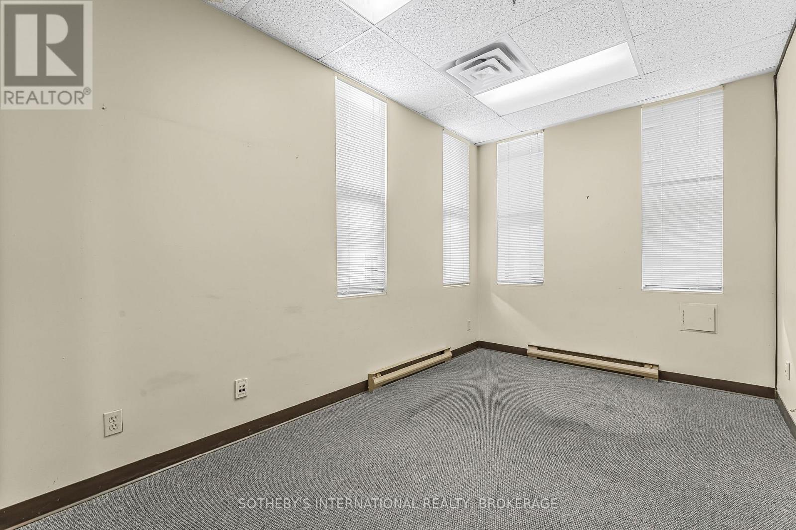 100 - 243 Church Street, St. Catharines, Ontario  L2R 3E8 - Photo 13 - X12449681