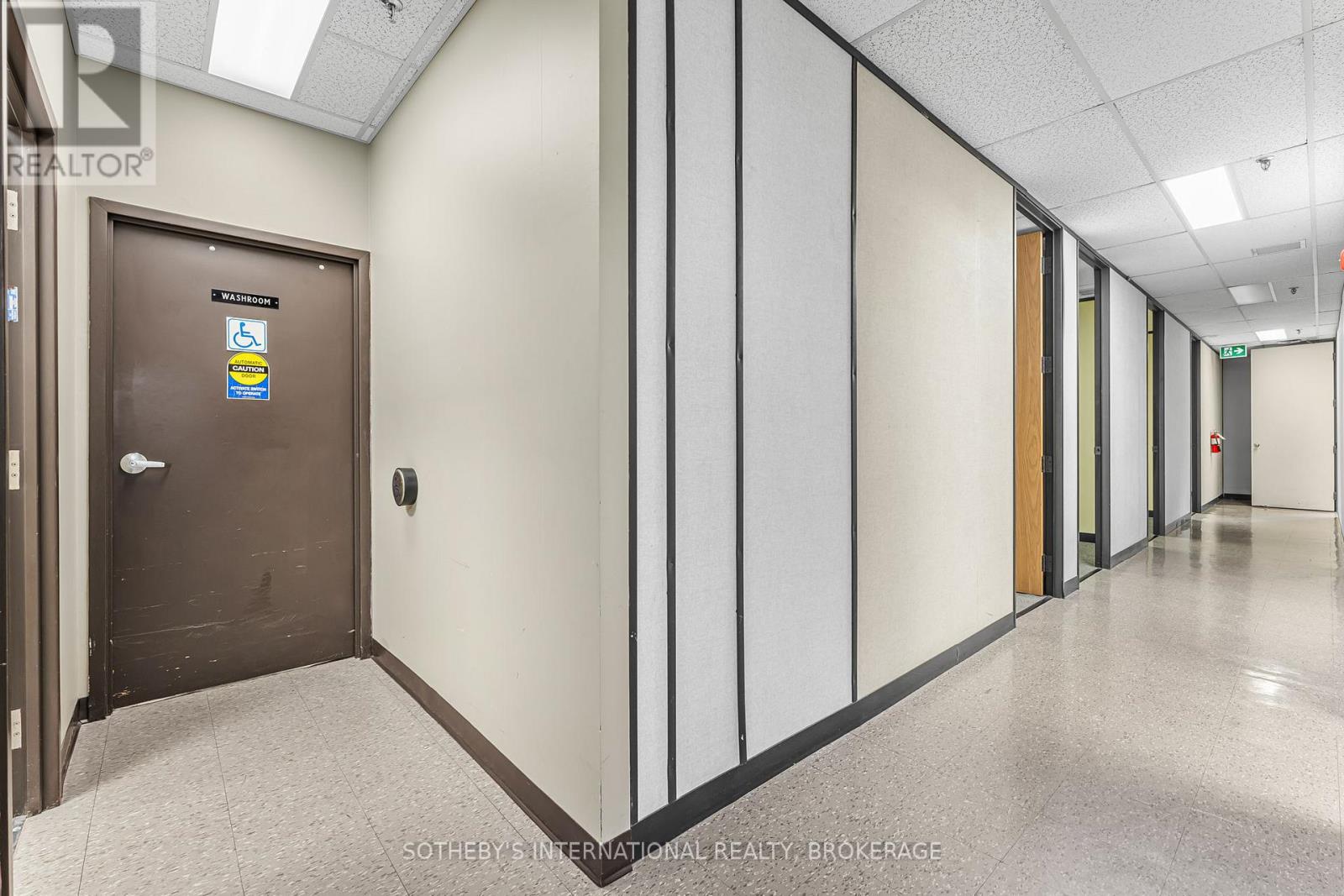 100 - 243 Church Street, St. Catharines, Ontario  L2R 3E8 - Photo 18 - X12449681