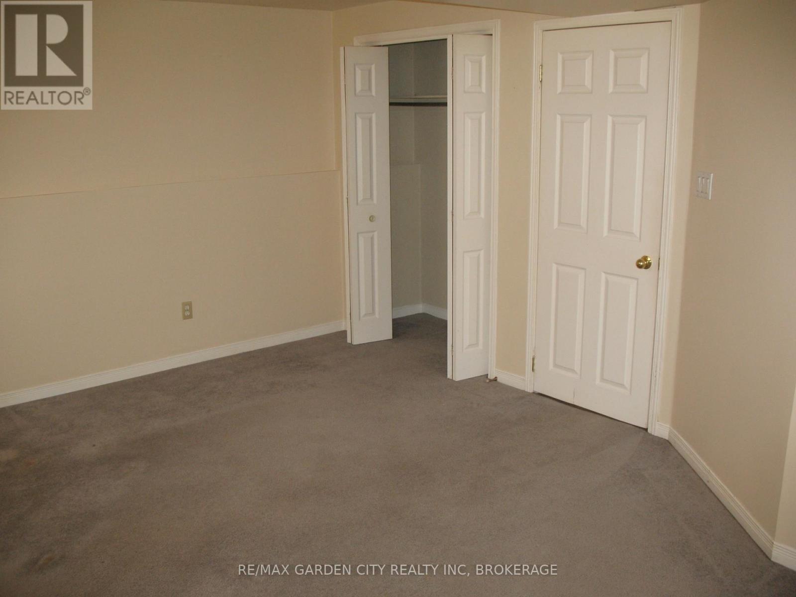 4549 Carriage Road, Lincoln, Ontario  L3J 0C2 - Photo 25 - X12449689