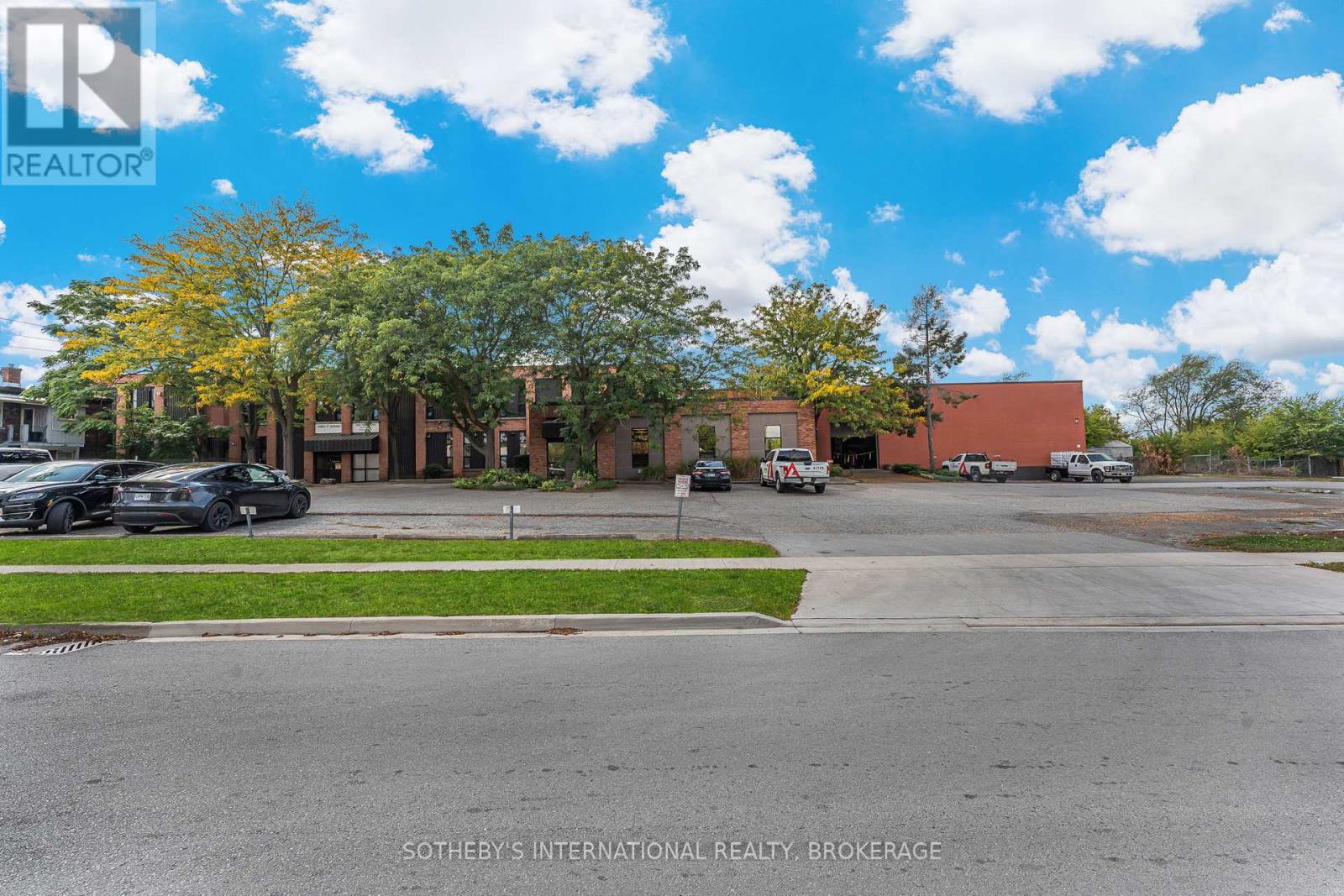 200 - 243 Church Street, St. Catharines, Ontario  L2R 3E8 - Photo 30 - X12449702