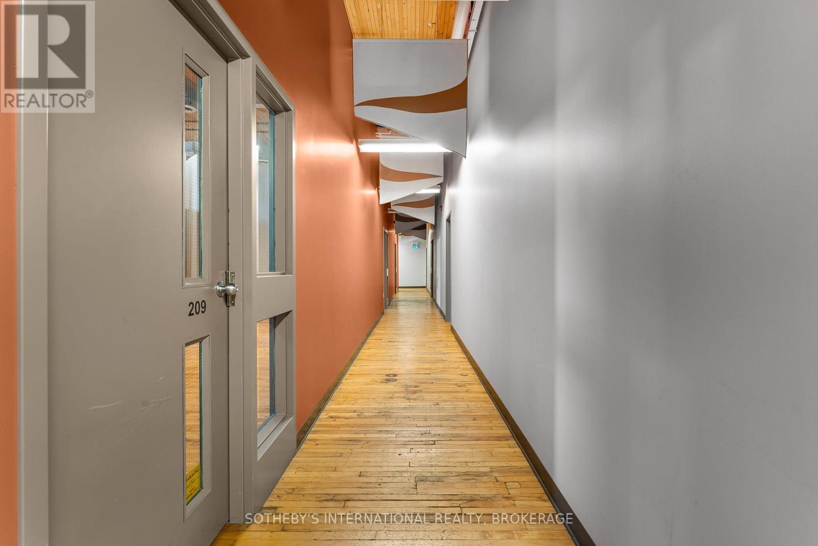 207 - 243 Church Street, St. Catharines, Ontario  L2R 3E8 - Photo 7 - X12449705