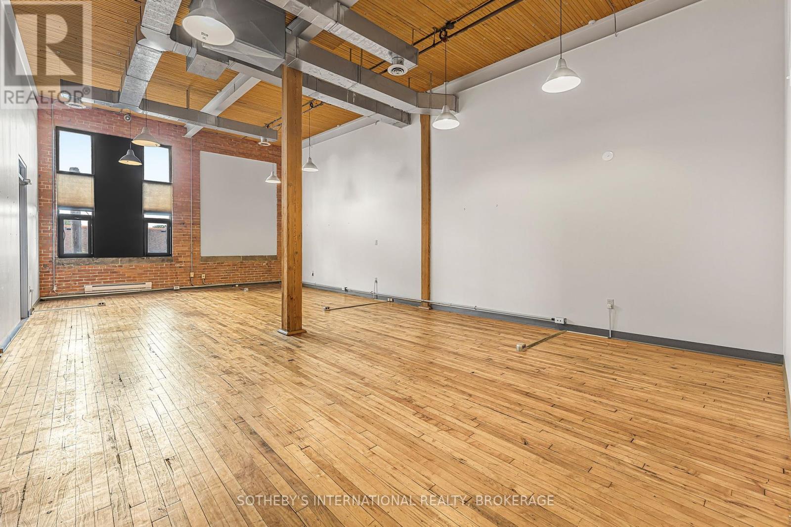 209 - 243 Church Street, St. Catharines, Ontario  L2R 3E8 - Photo 11 - X12449709