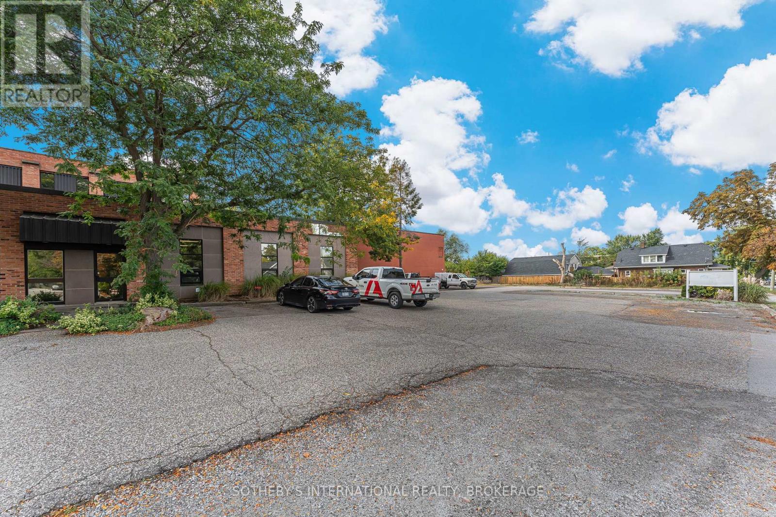 209 - 243 Church Street, St. Catharines, Ontario  L2R 3E8 - Photo 20 - X12449709