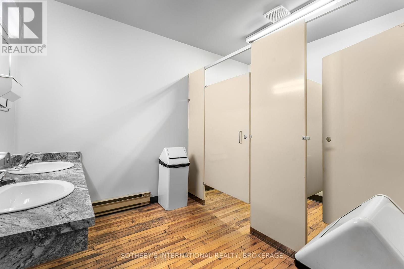 208 - 243 Church Street, St. Catharines, Ontario  L2R 3E8 - Photo 14 - X12449710