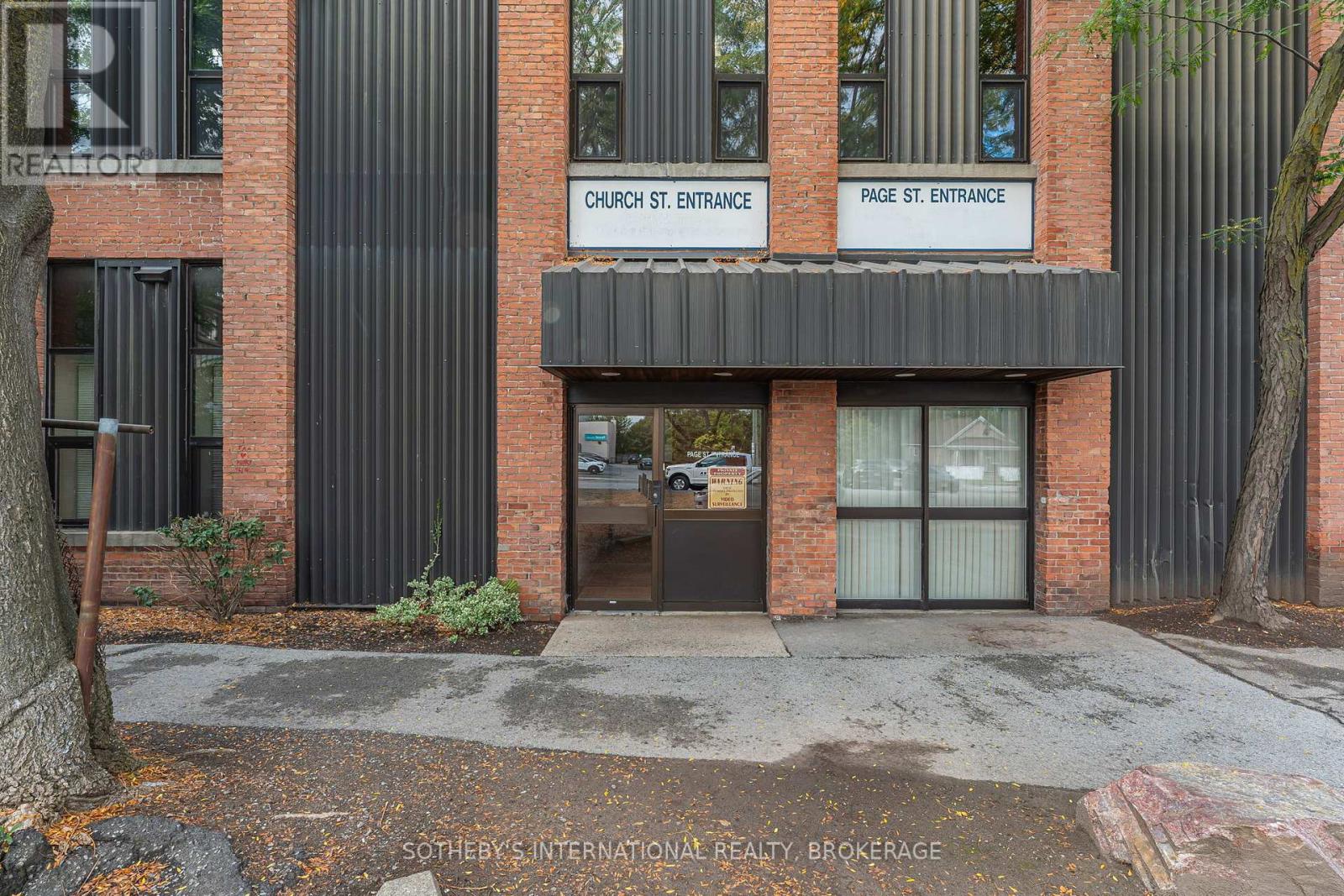 208 - 243 Church Street, St. Catharines, Ontario  L2R 3E8 - Photo 3 - X12449710