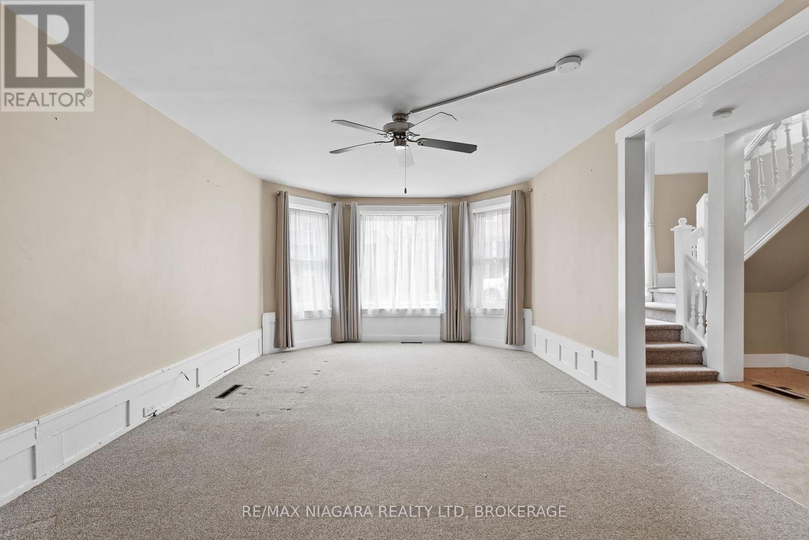 87-89 King Street, Port Colborne, Ontario  L3K 4G1 - Photo 10 - X12449835