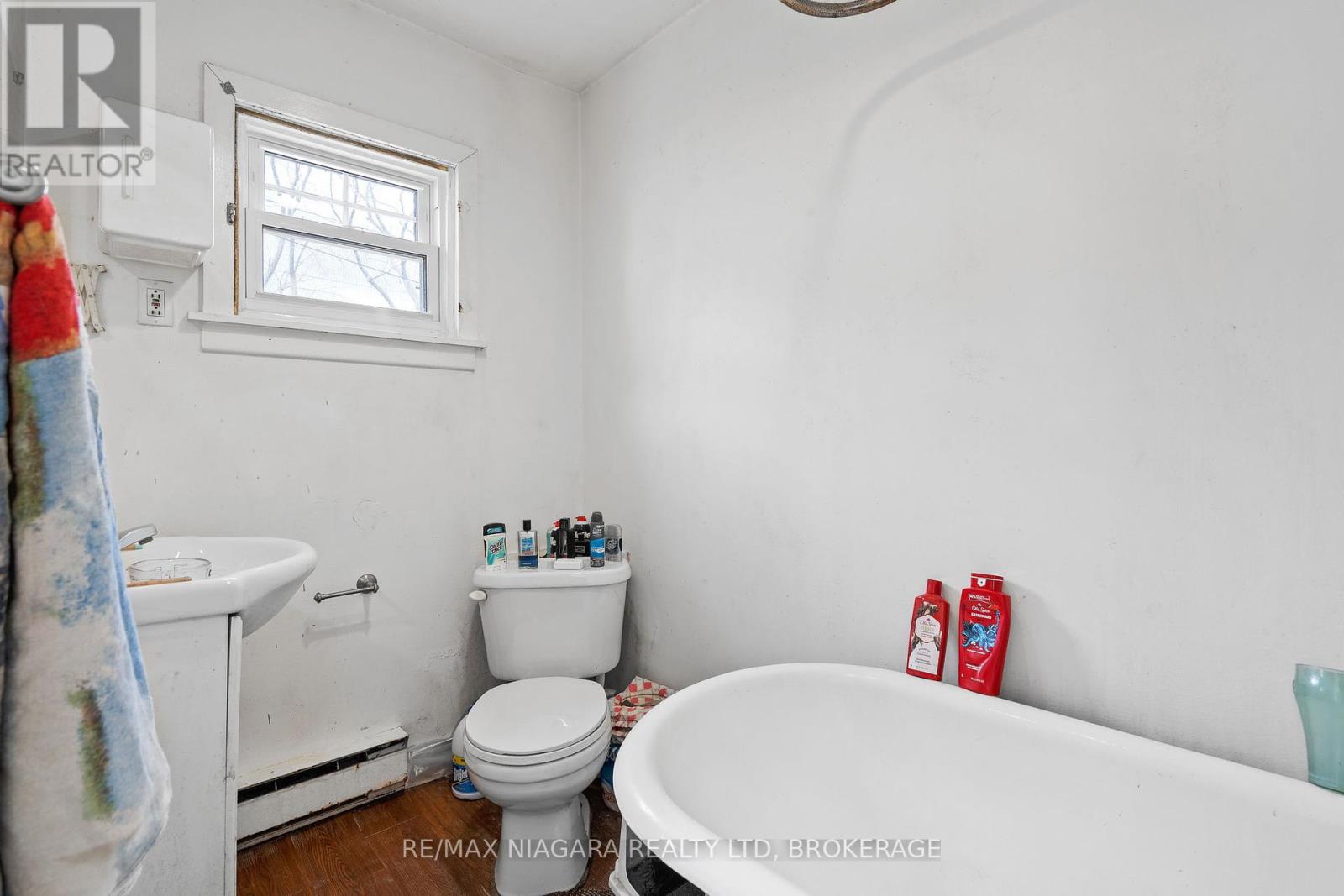 87-89 King Street, Port Colborne, Ontario  L3K 4G1 - Photo 28 - X12449835