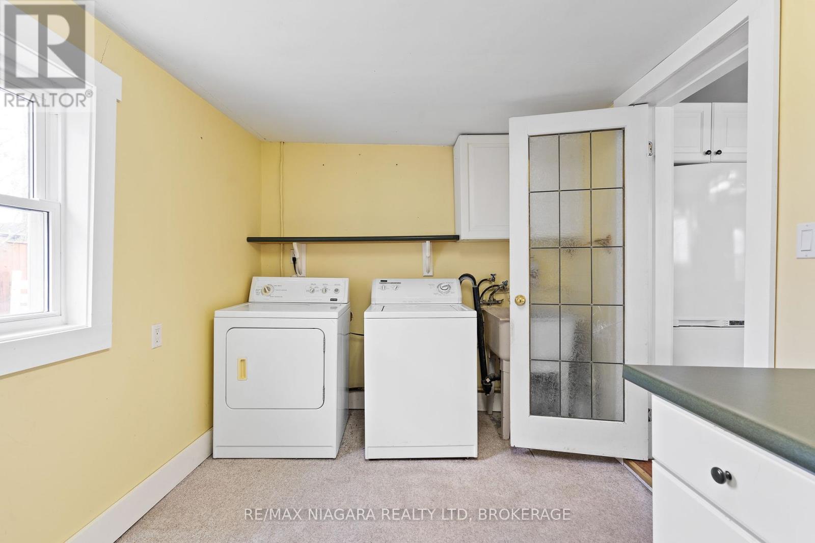 87-89 King Street, Port Colborne, Ontario  L3K 4G1 - Photo 8 - X12449835