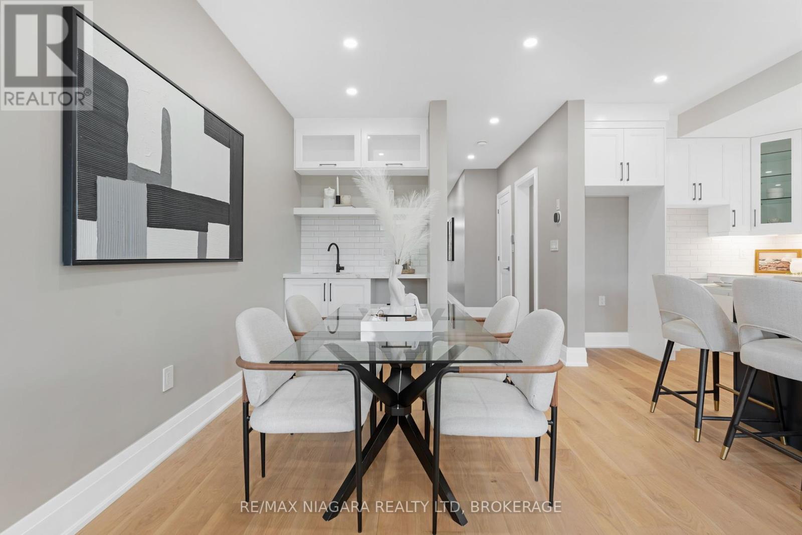 6204 Curlin Crescent, Niagara Falls, Ontario  L2H 0B8 - Photo 14 - X12450012