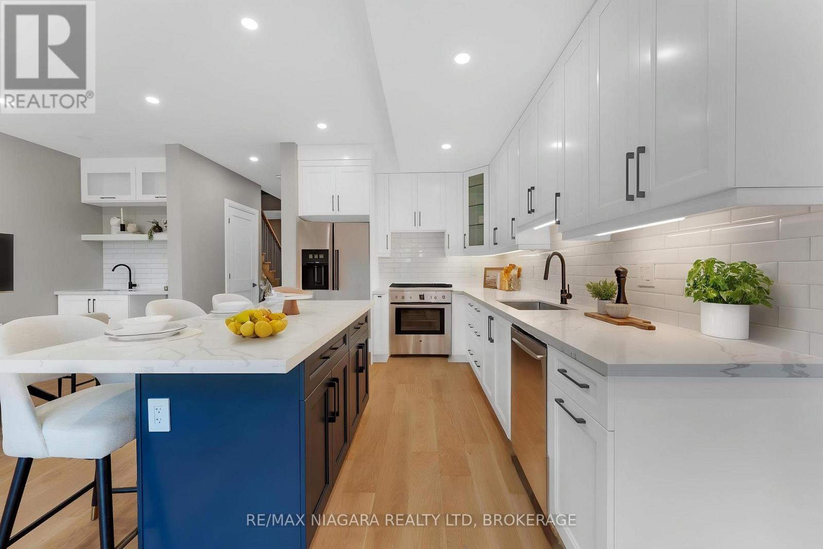 6208 Curlin Crescent, Niagara Falls, Ontario  L2H 0B8 - Photo 7 - X12450020