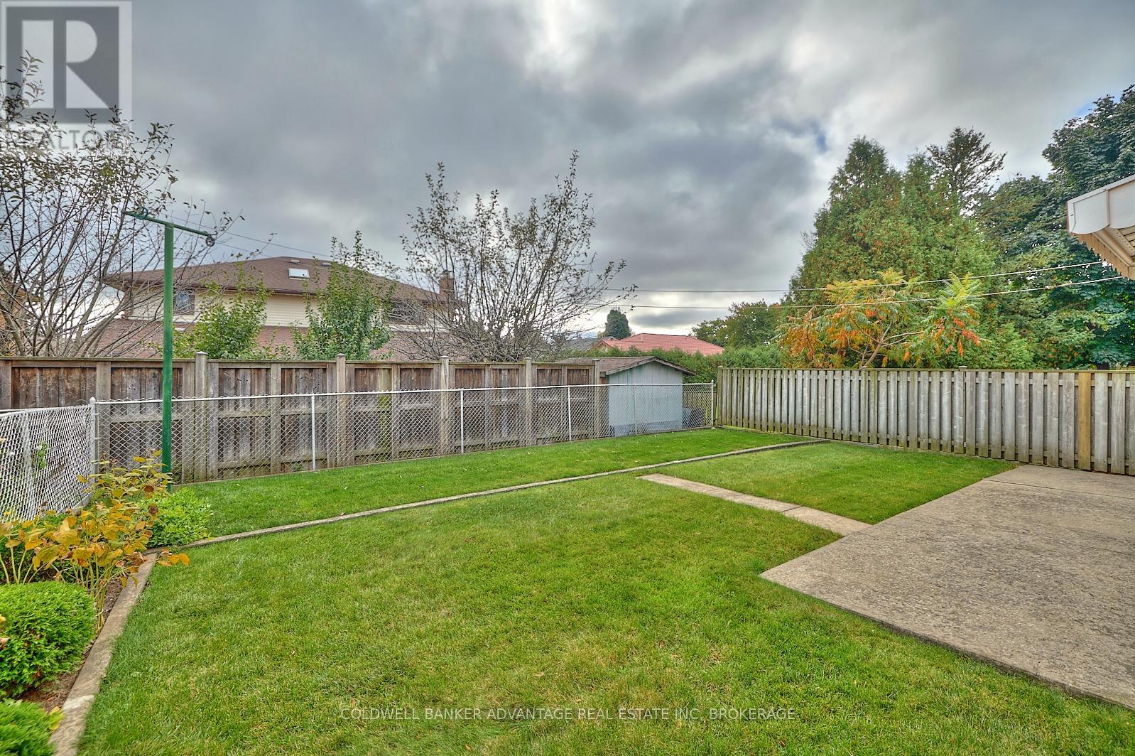 27 Quinn Avenue, Hamilton, Ontario  L8W 1K4 - Photo 36 - X12450915