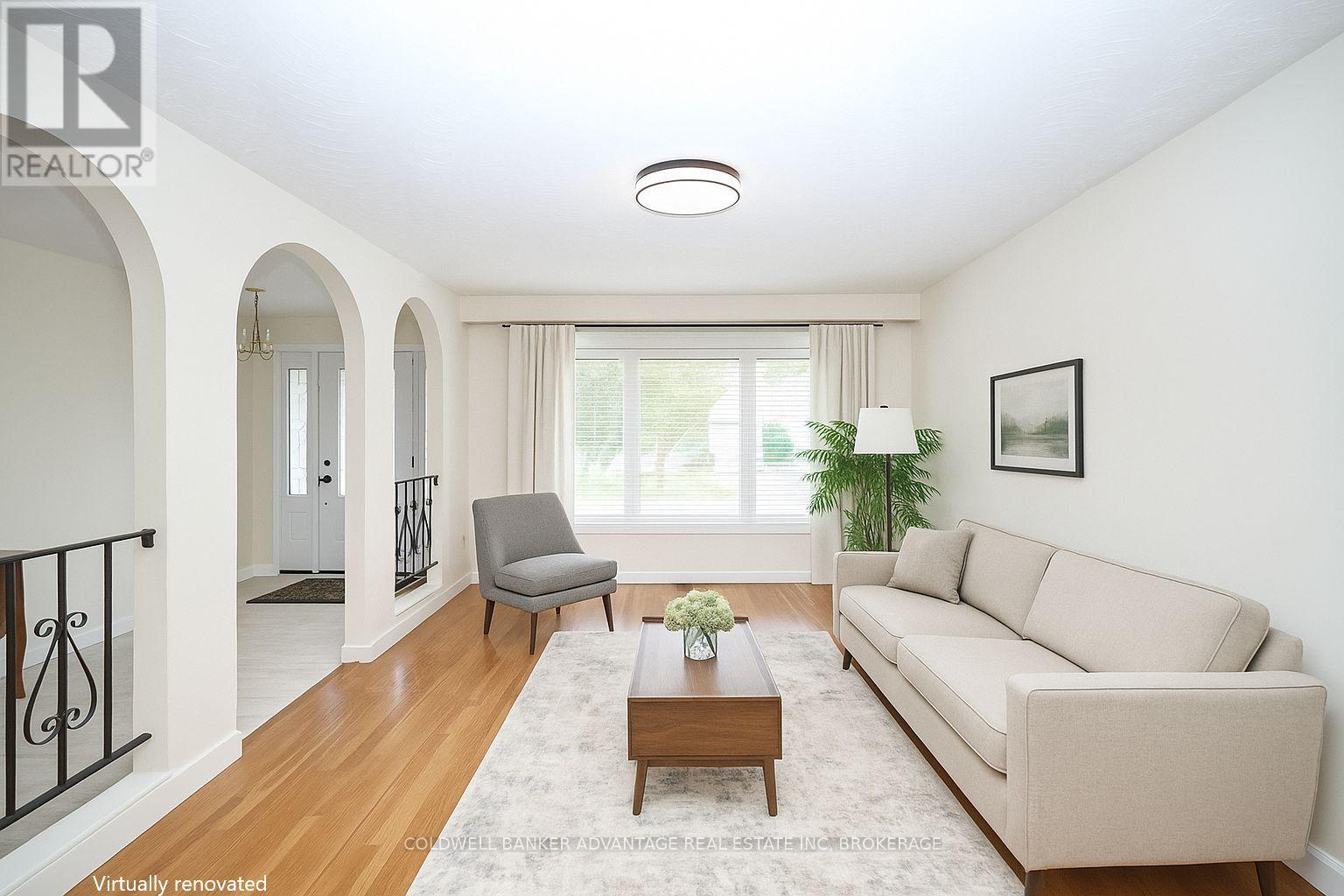 27 Quinn Avenue, Hamilton, Ontario  L8W 1K4 - Photo 6 - X12450915