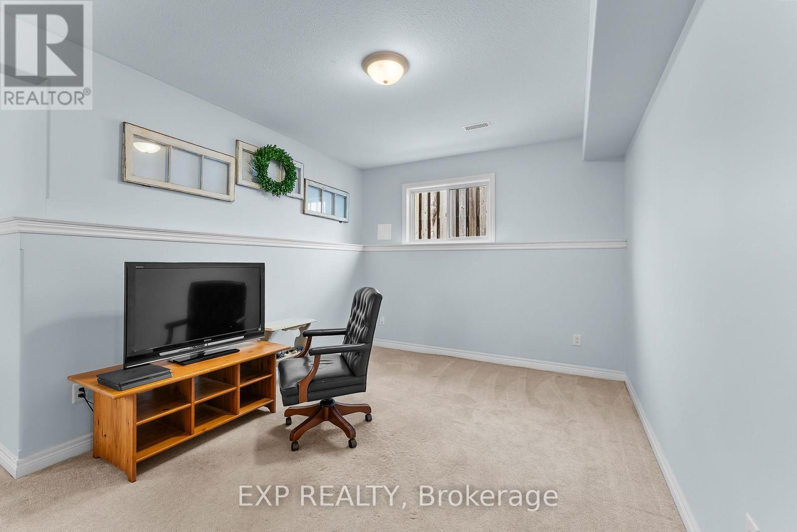 8 Lindan Street, West Lincoln, Ontario  L0R 2A0 - Photo 28 - X12451184