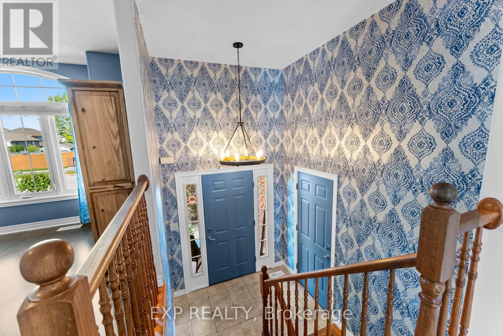 8 Lindan Street, West Lincoln, Ontario  L0R 2A0 - Photo 6 - X12451184