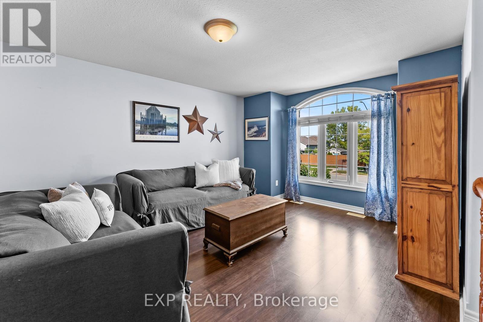 8 Lindan Street, West Lincoln, Ontario  L0R 2A0 - Photo 8 - X12451184