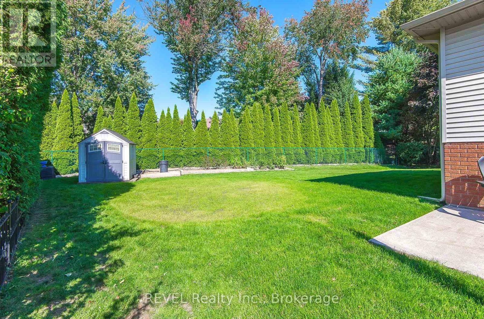 307 Beckett Crescent, Pelham, Ontario  L3E 0N5 - Photo 30 - X12451200