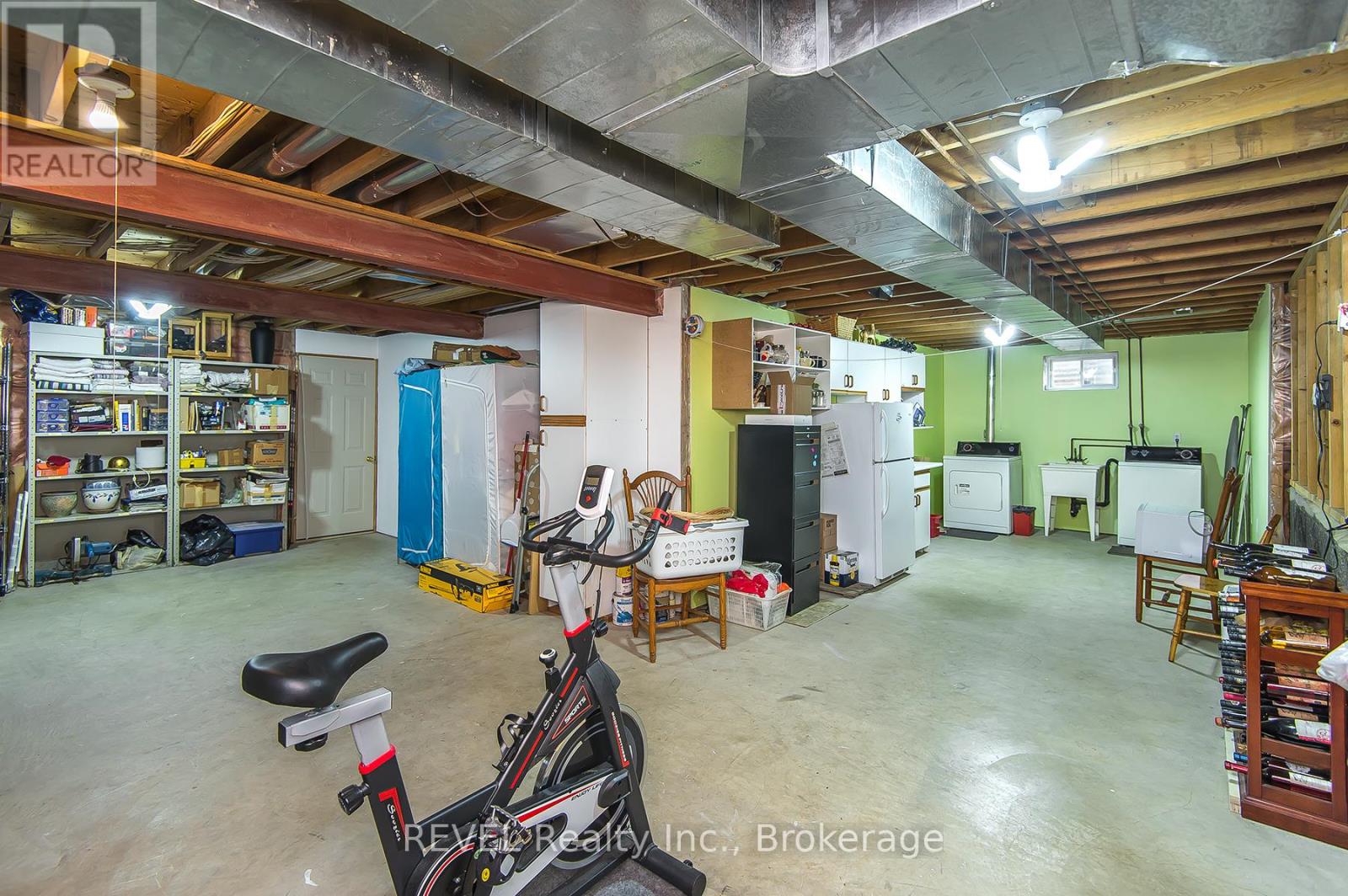 307 Beckett Crescent, Pelham, Ontario  L3E 0N5 - Photo 36 - X12451200