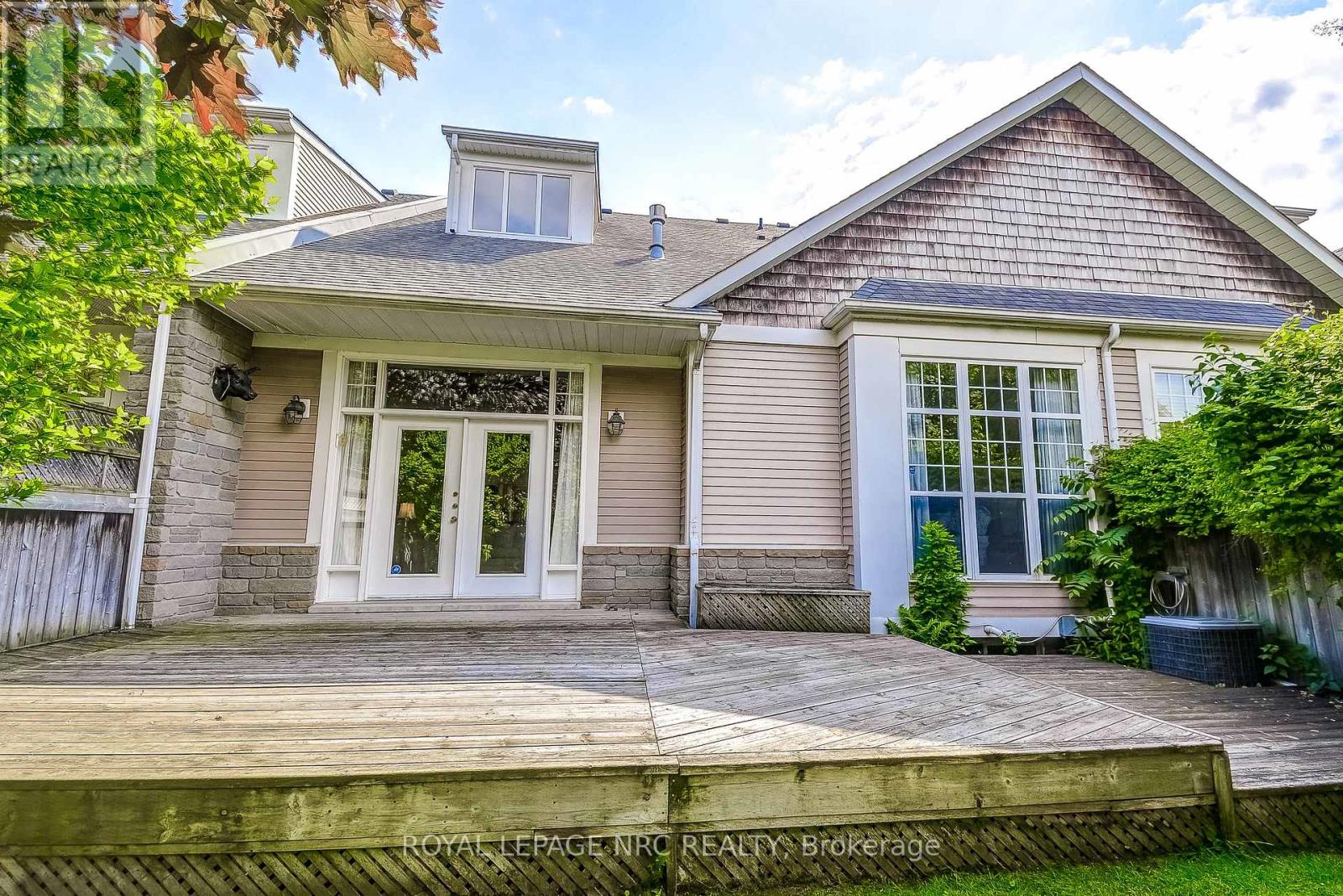 15 Shaws Lane, Niagara-On-The-Lake, Ontario  L0S 1J0 - Photo 34 - X12451851