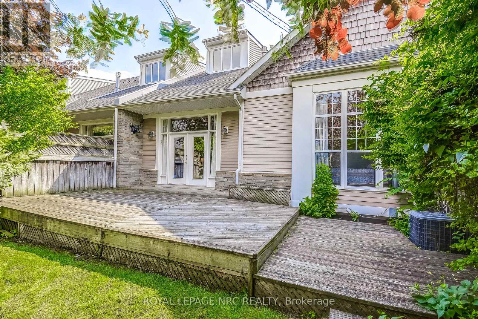 15 Shaws Lane, Niagara-On-The-Lake, Ontario  L0S 1J0 - Photo 35 - X12451851