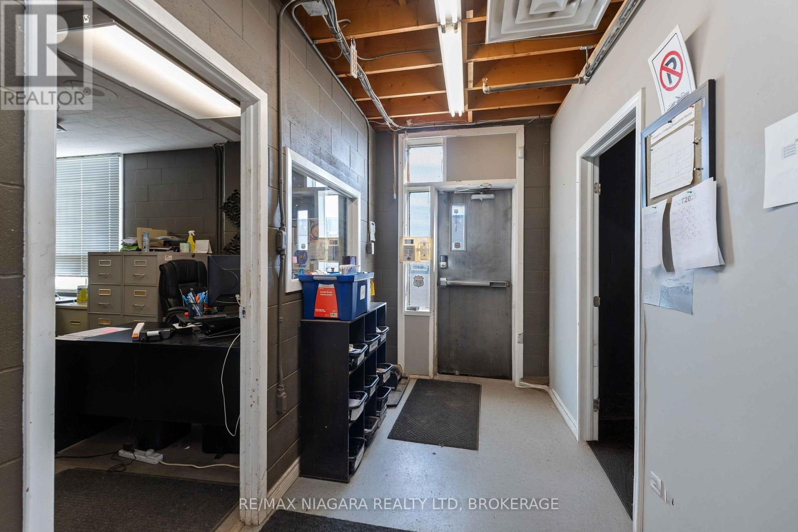 155 - 157 Cushman Road, St. Catharines, Ontario  L2M 6T4 - Photo 7 - X12452551