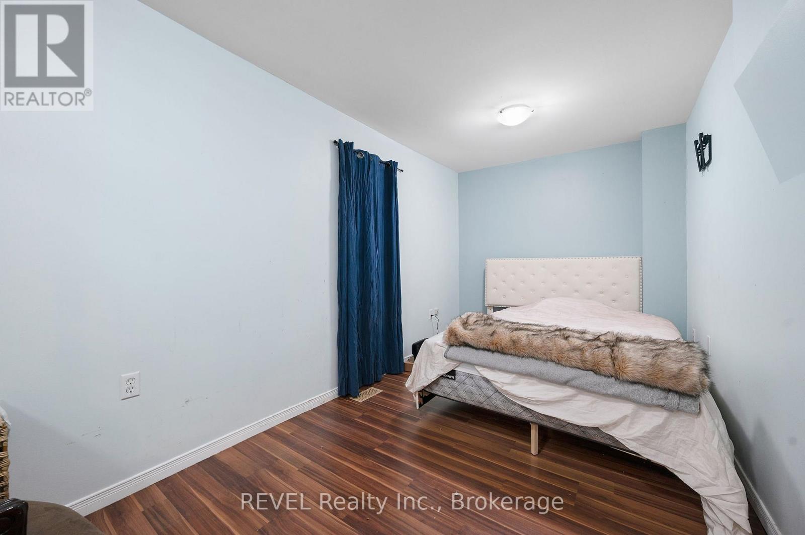 140 Dorothy Street, Welland, Ontario  L3B 3V9 - Photo 16 - X12453139