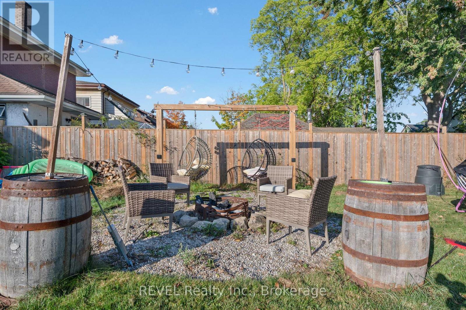 140 Dorothy Street, Welland, Ontario  L3B 3V9 - Photo 28 - X12453139