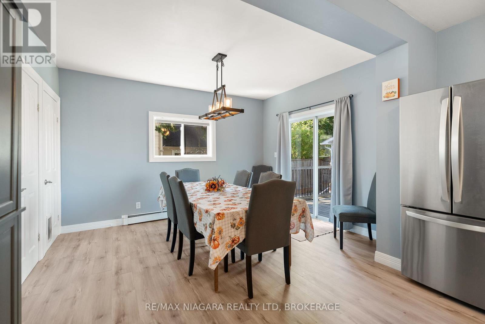 31 Murray Street, Fort Erie, Ontario  L2A 2A3 - Photo 13 - X12453430