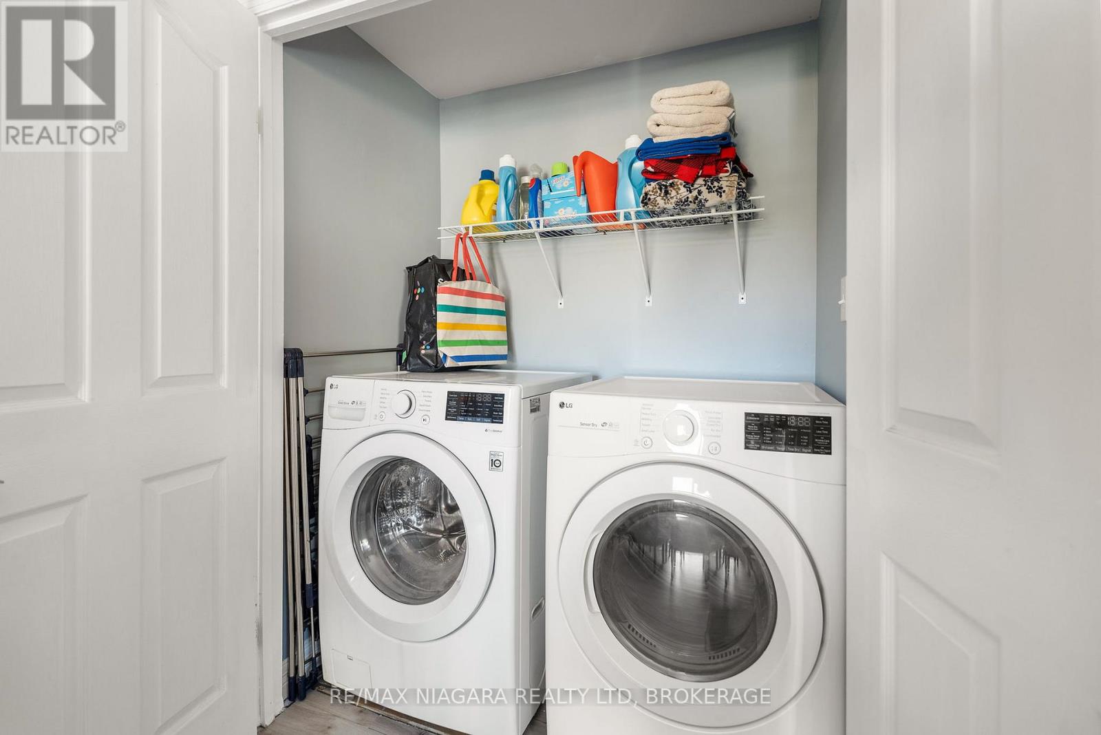 31 Murray Street, Fort Erie, Ontario  L2A 2A3 - Photo 14 - X12453430