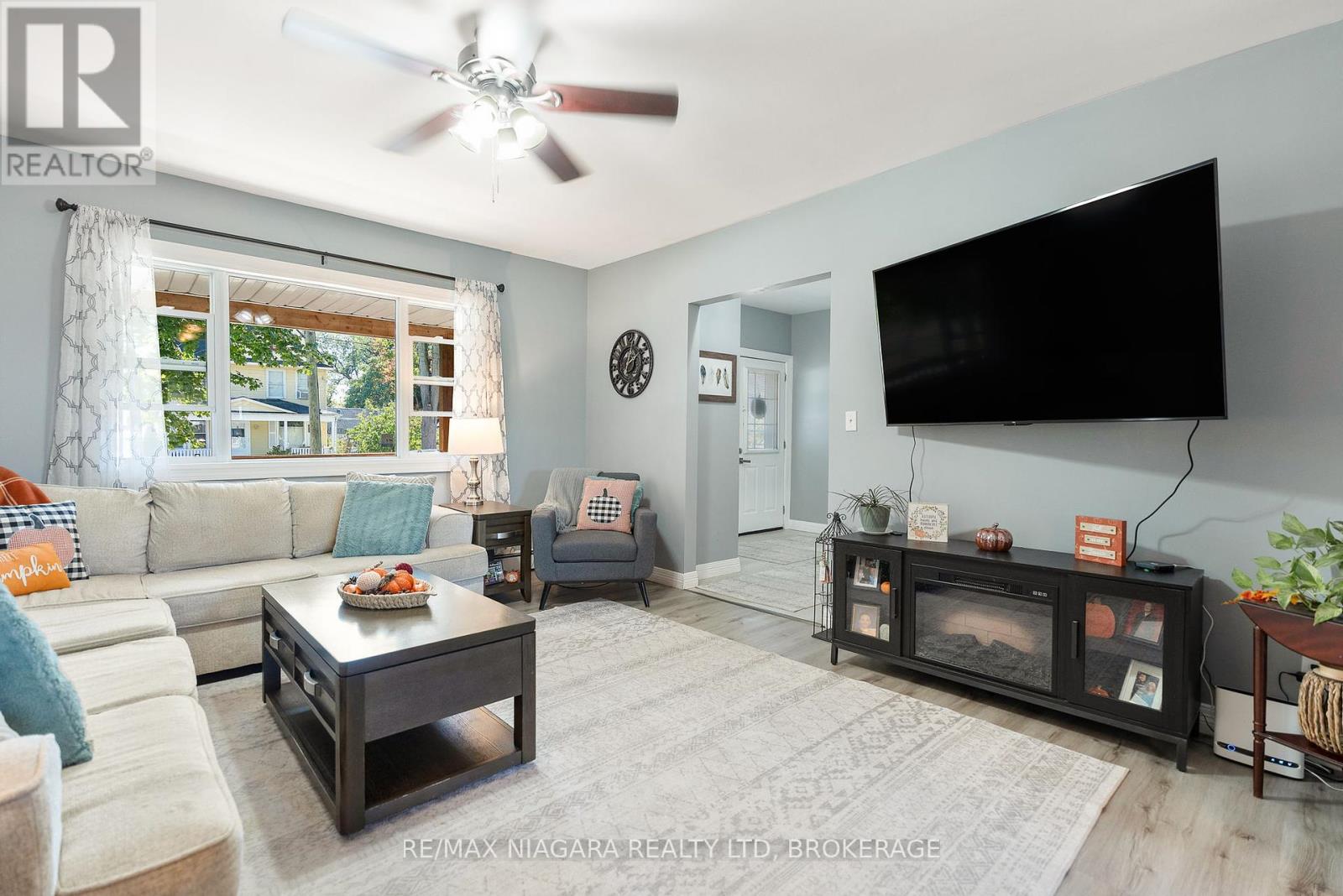 31 Murray Street, Fort Erie, Ontario  L2A 2A3 - Photo 7 - X12453430