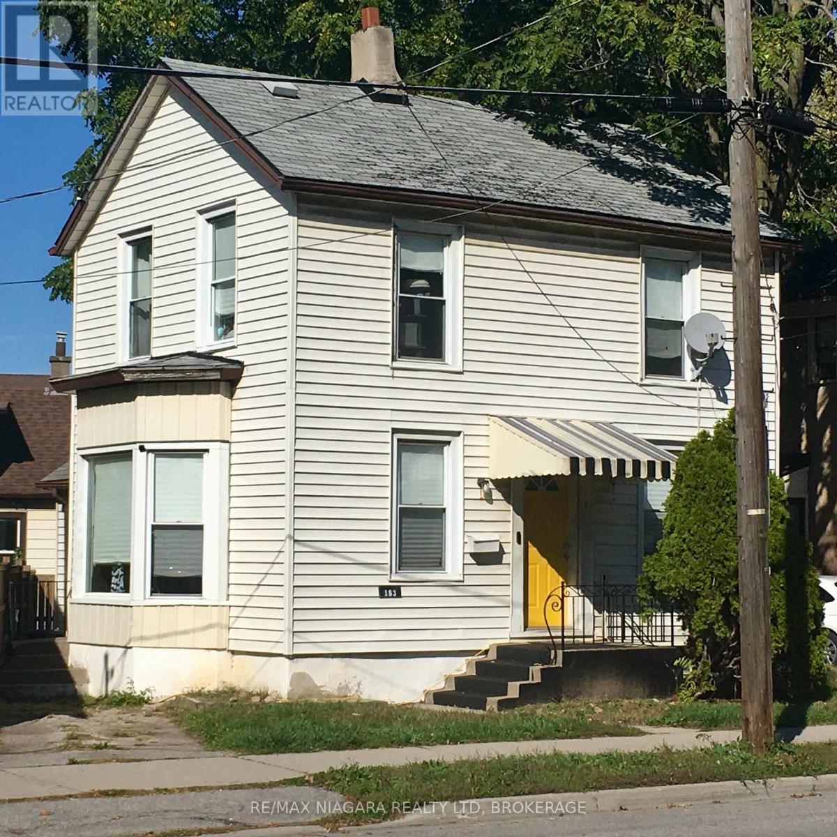 163 Welland Avenue, St. Catharines, Ontario  L2R 2N9 - Photo 2 - X12455533