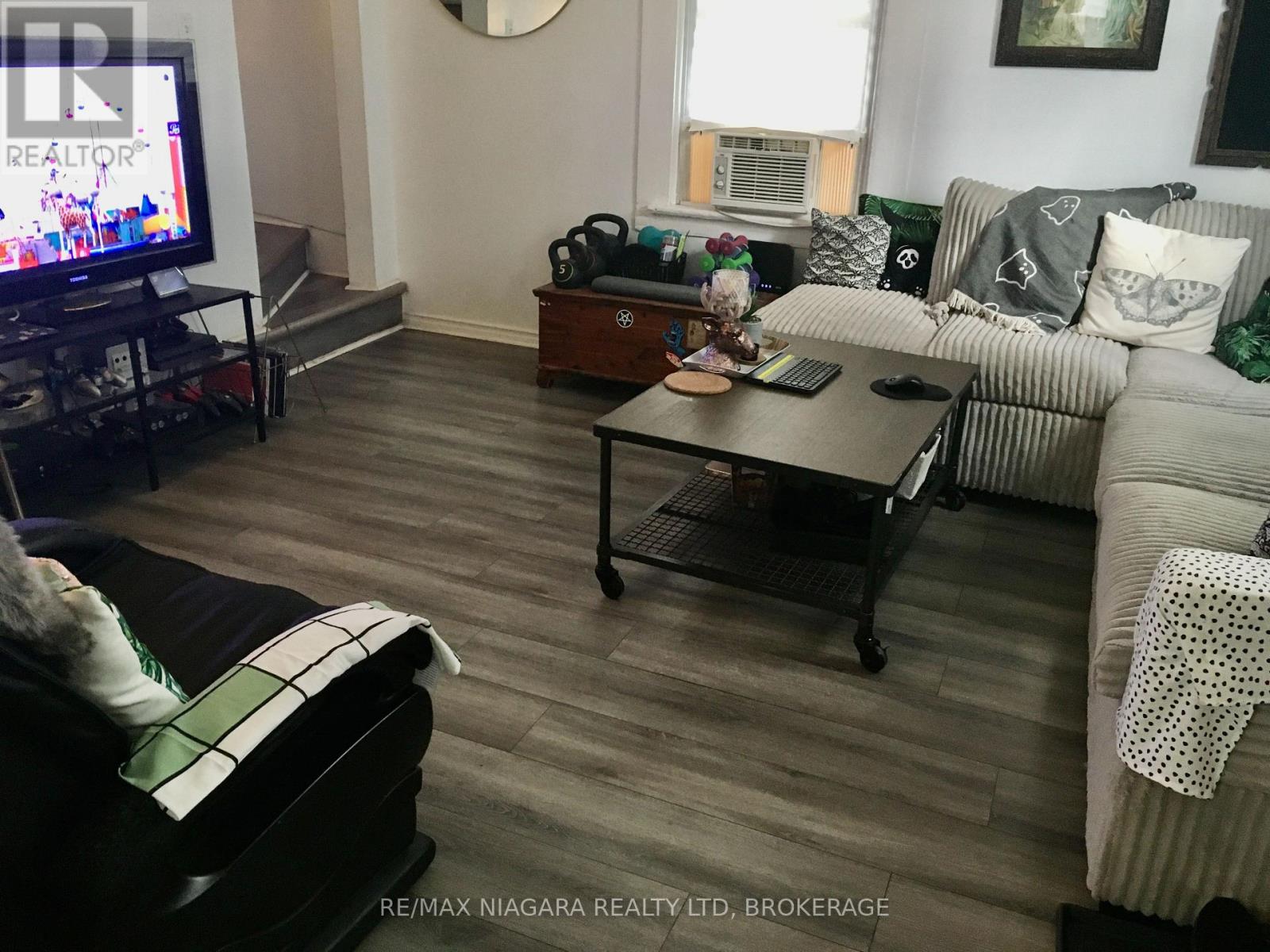 163 Welland Avenue, St. Catharines, Ontario  L2R 2N9 - Photo 38 - X12455533