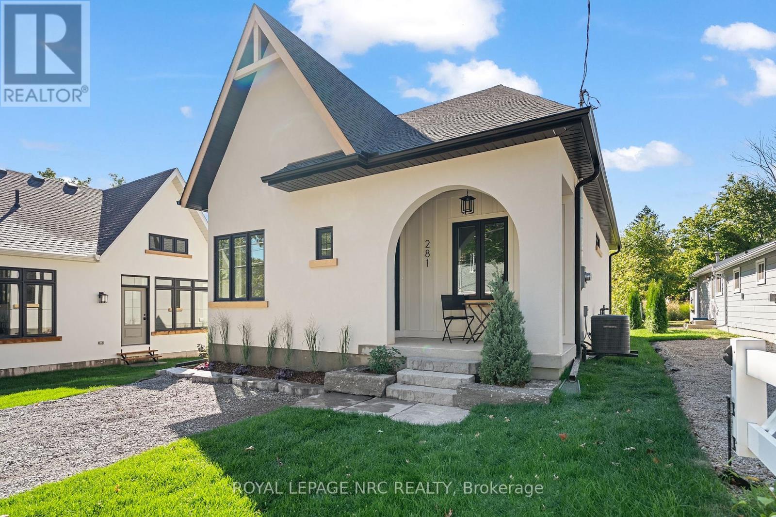 281 ELMWOOD AVENUE, Fort Erie, Ontario