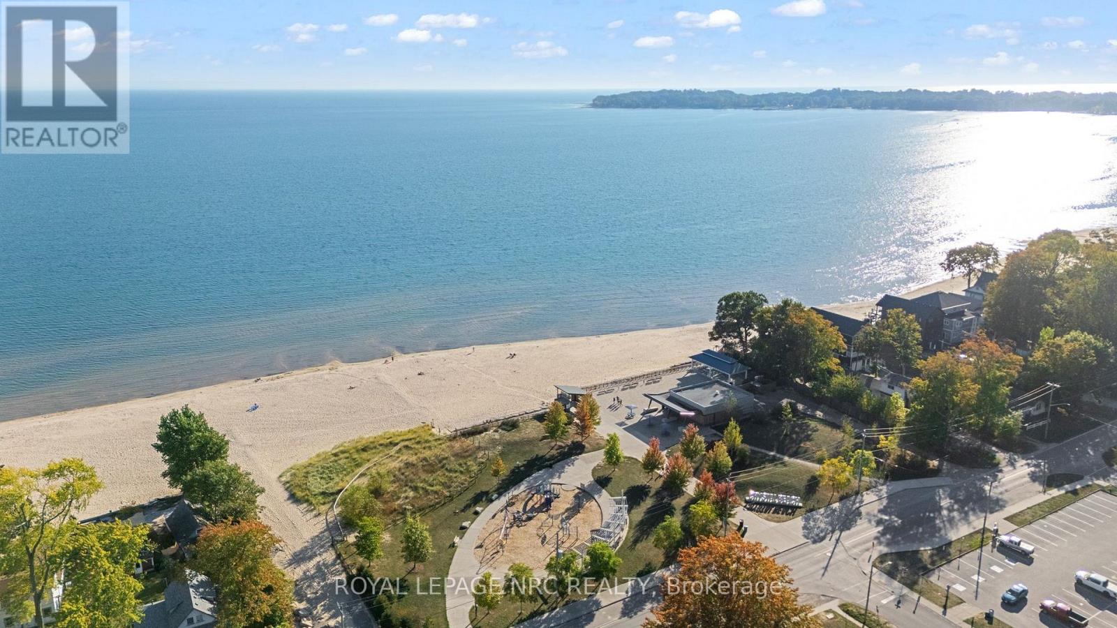 281 Elmwood Avenue, Fort Erie, Ontario  L0S 1B0 - Photo 41 - X12455695