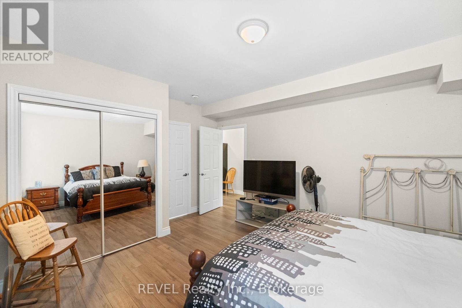 46 Philmori Boulevard, Pelham, Ontario  L0S 1E5 - Photo 33 - X12455754