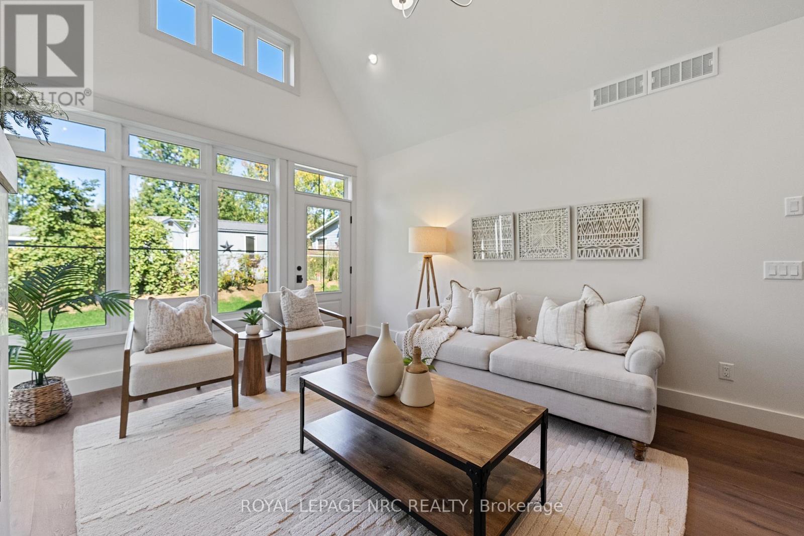 4062 Glenspring Road, Fort Erie, Ontario  L0S 1B0 - Photo 11 - X12456133