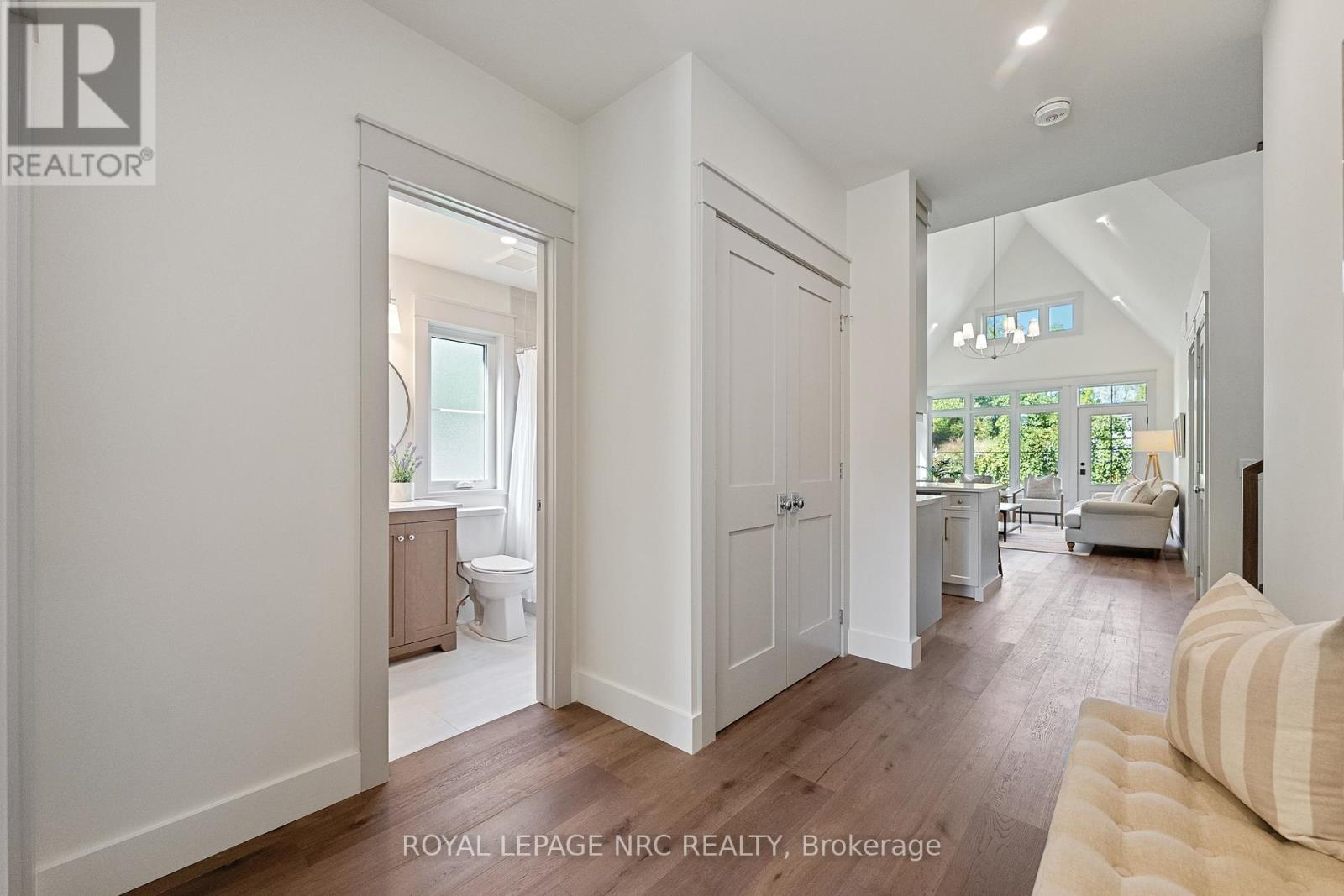 4062 Glenspring Road, Fort Erie, Ontario  L0S 1B0 - Photo 15 - X12456133