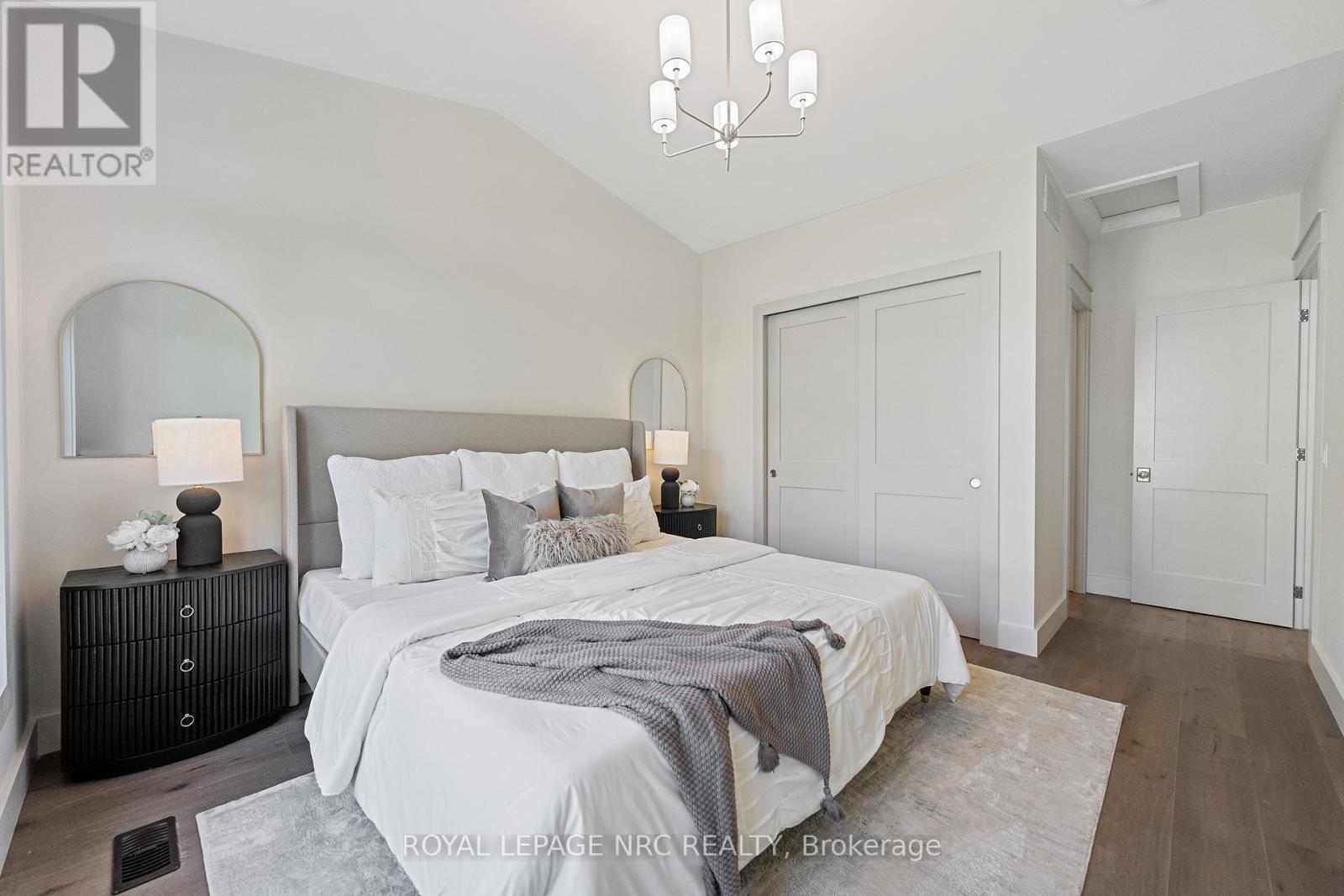 4062 Glenspring Road, Fort Erie, Ontario  L0S 1B0 - Photo 21 - X12456133