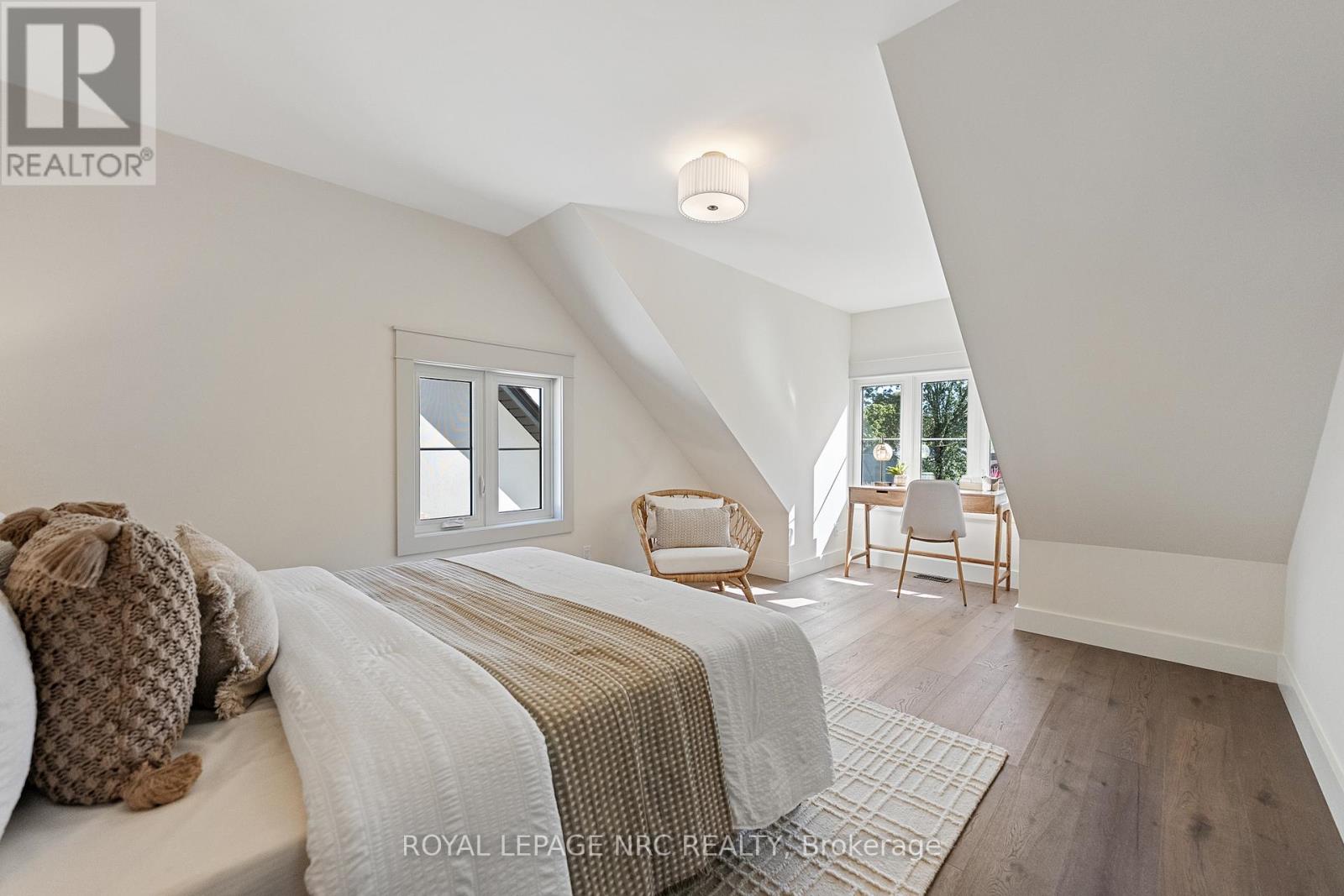 4062 Glenspring Road, Fort Erie, Ontario  L0S 1B0 - Photo 30 - X12456133