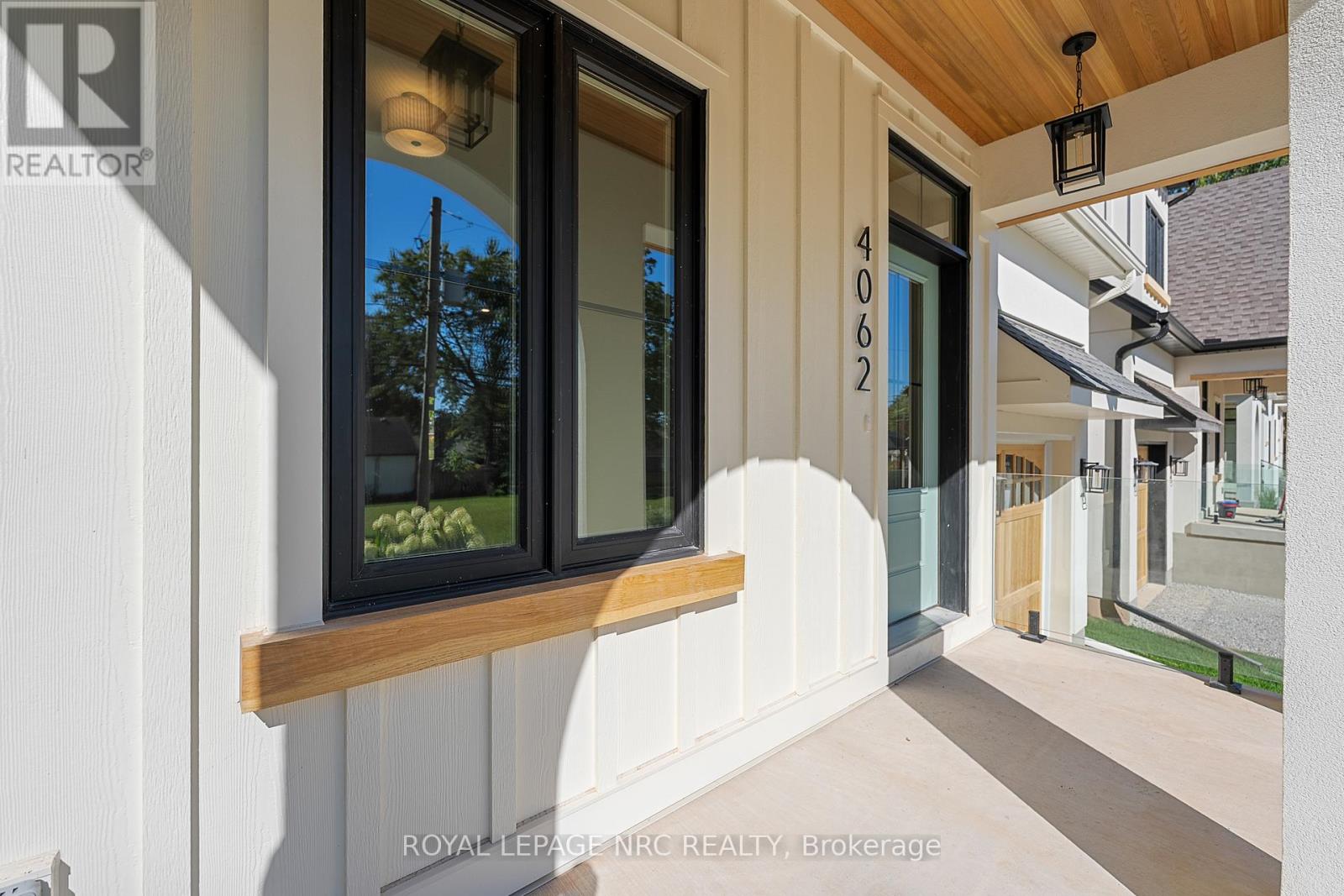 4062 Glenspring Road, Fort Erie, Ontario  L0S 1B0 - Photo 4 - X12456133